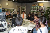 箕面ＦＭ「タッキー８１６」の大阪大学社学連携事業番組「まちのラジオ」